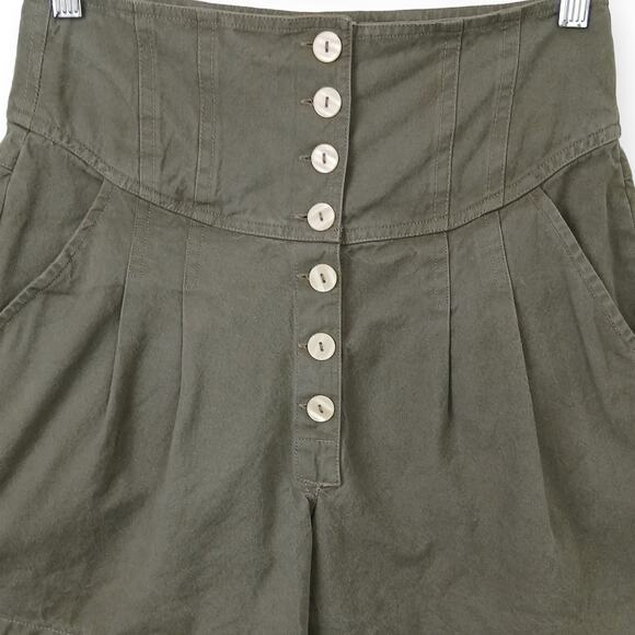 Free People SZ 00 100% Cotton Olive Green High Rise Button Front Shorts - Picture 3 of 7